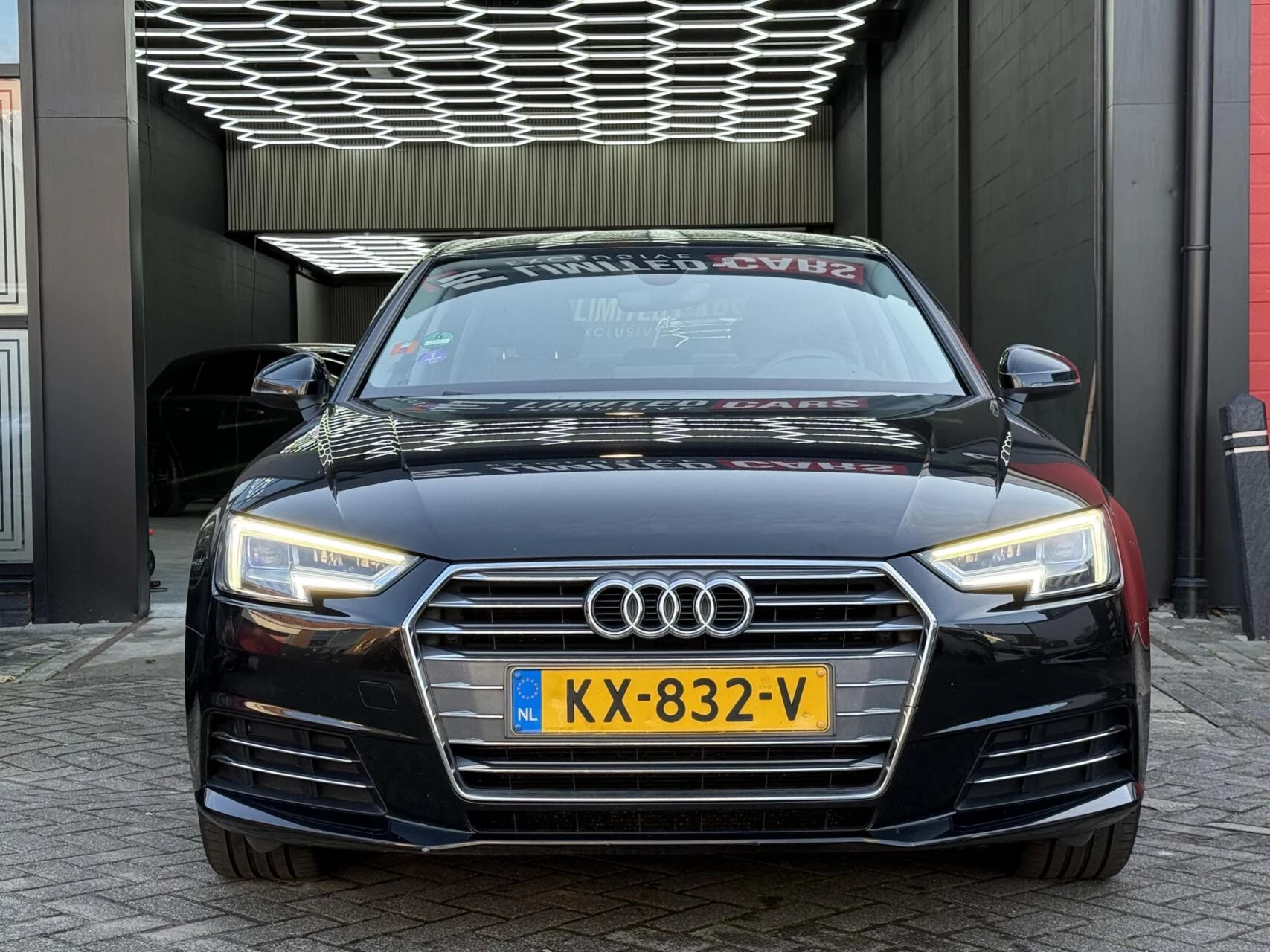 Hoofdafbeelding Audi A4