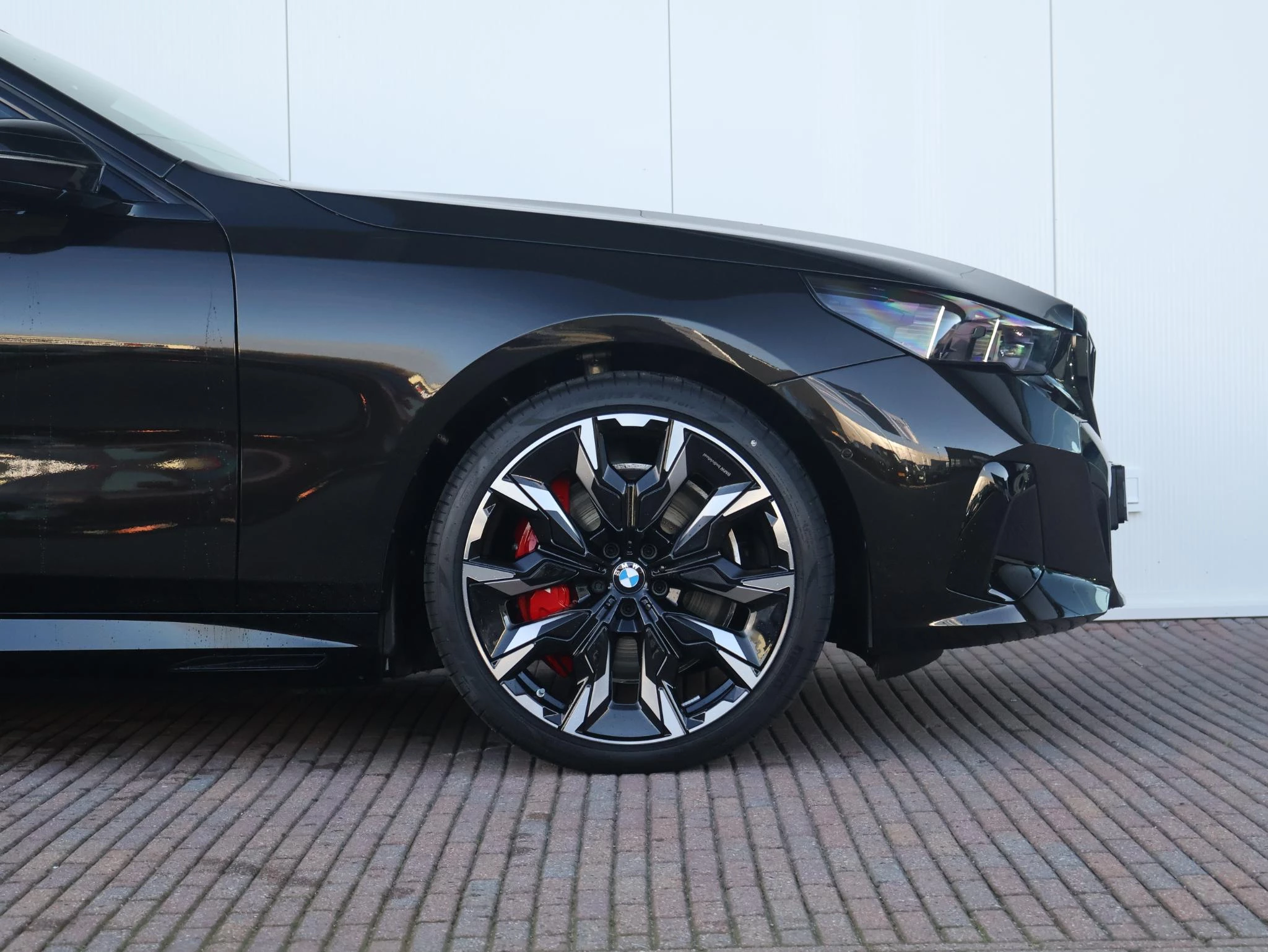 Hoofdafbeelding BMW i5