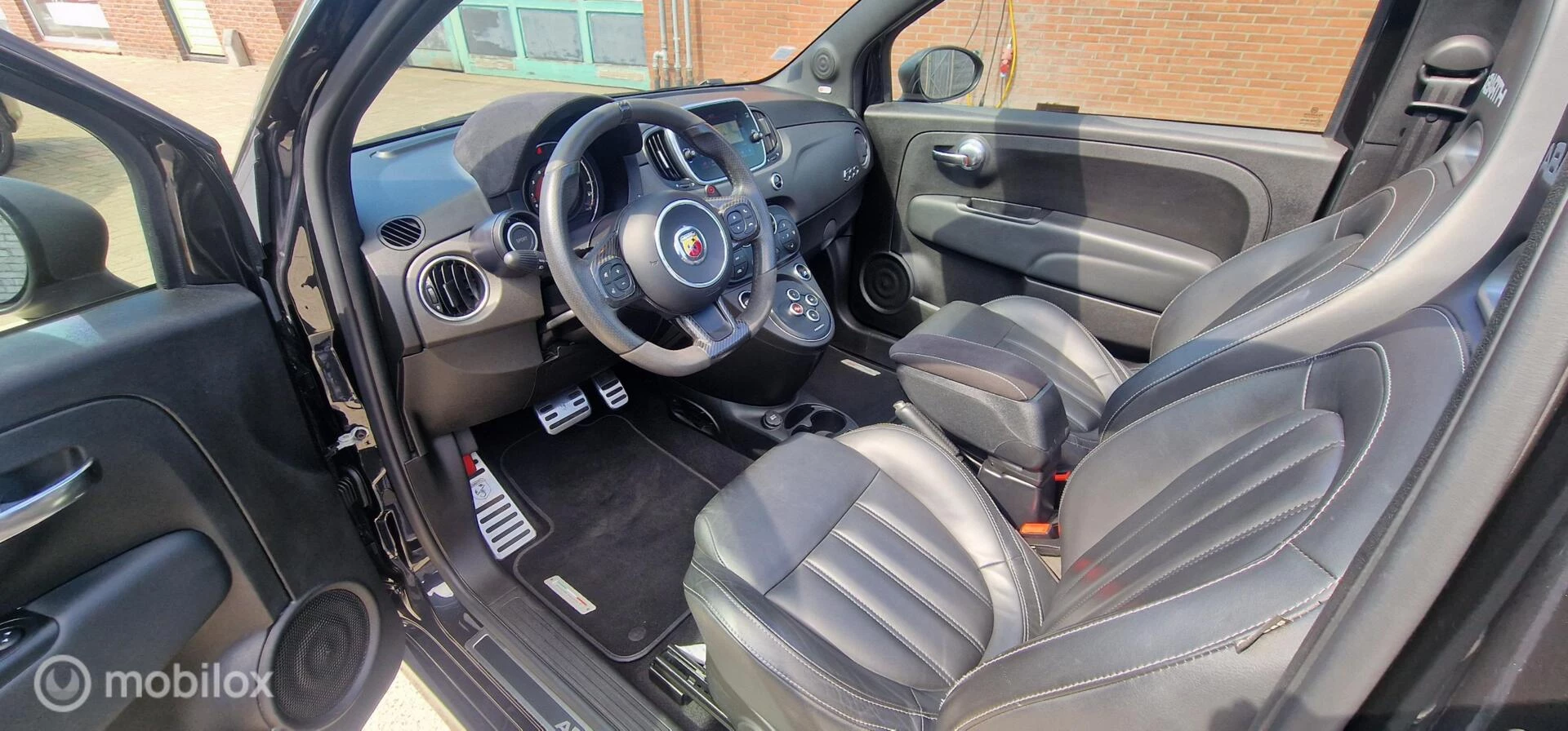 Hoofdafbeelding Fiat 500C