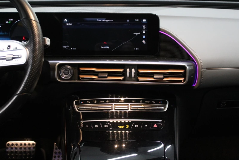 Hoofdafbeelding Mercedes-Benz EQC