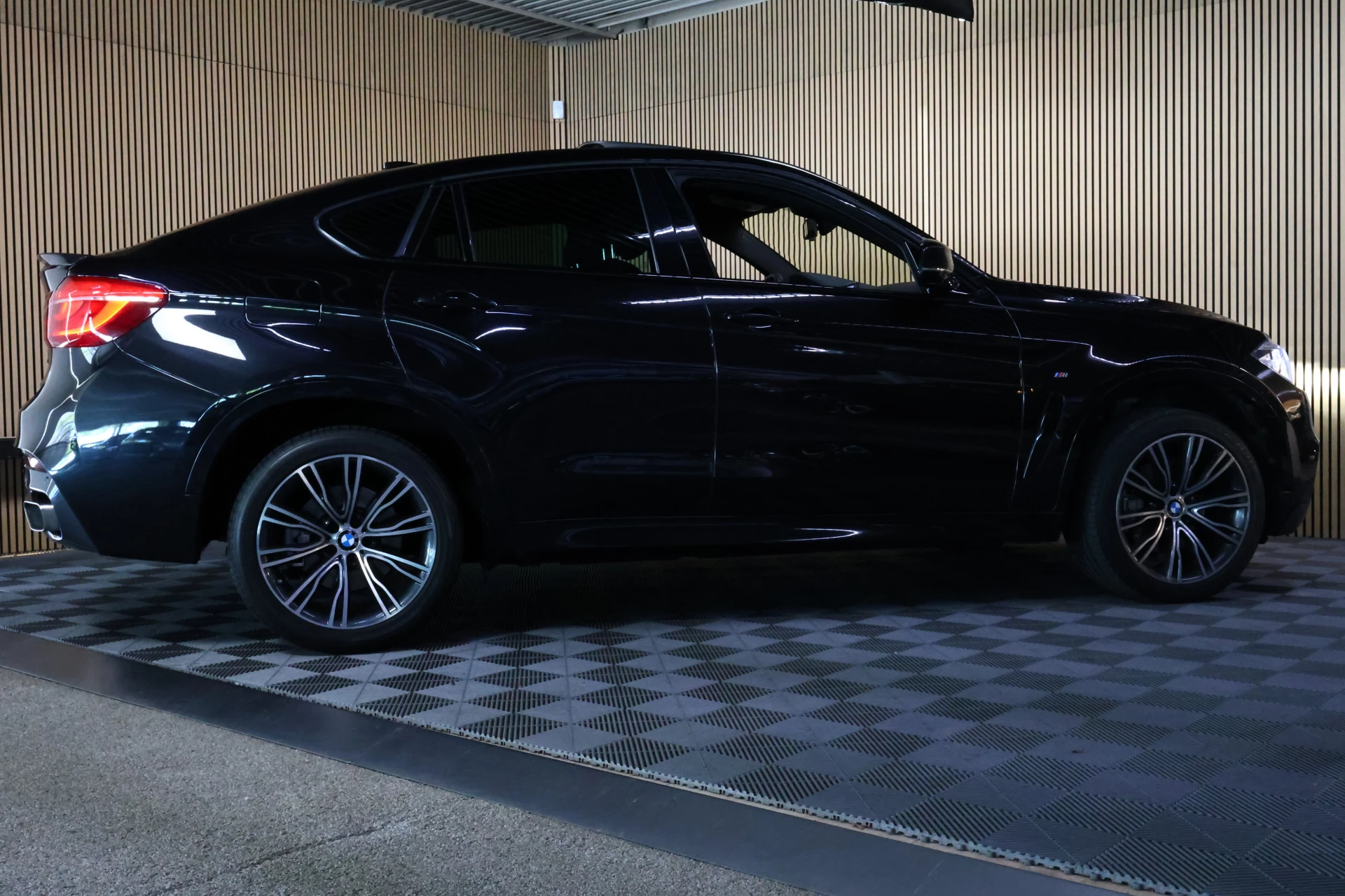 Hoofdafbeelding BMW X6
