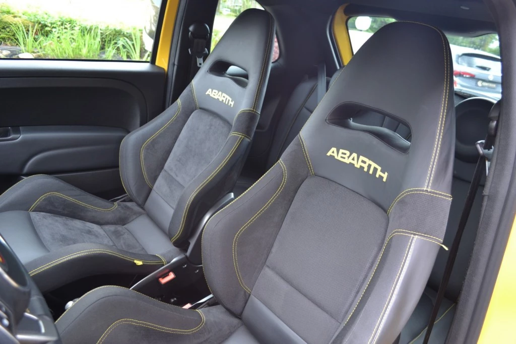 Hoofdafbeelding Abarth 695