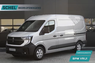 Hoofdafbeelding Renault Master Renault Master T35 2.0 dCi 170pk L2H2 Extra - 2x Schuifdeur - Navigatie - Blind Spot - Camera - Stoelverwarming - Verwarmde voorruit - Rijklaar