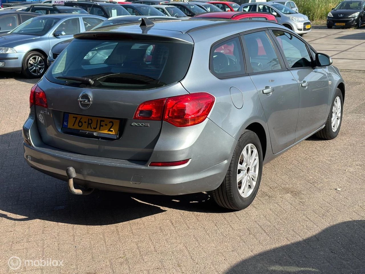 Hoofdafbeelding Opel Astra