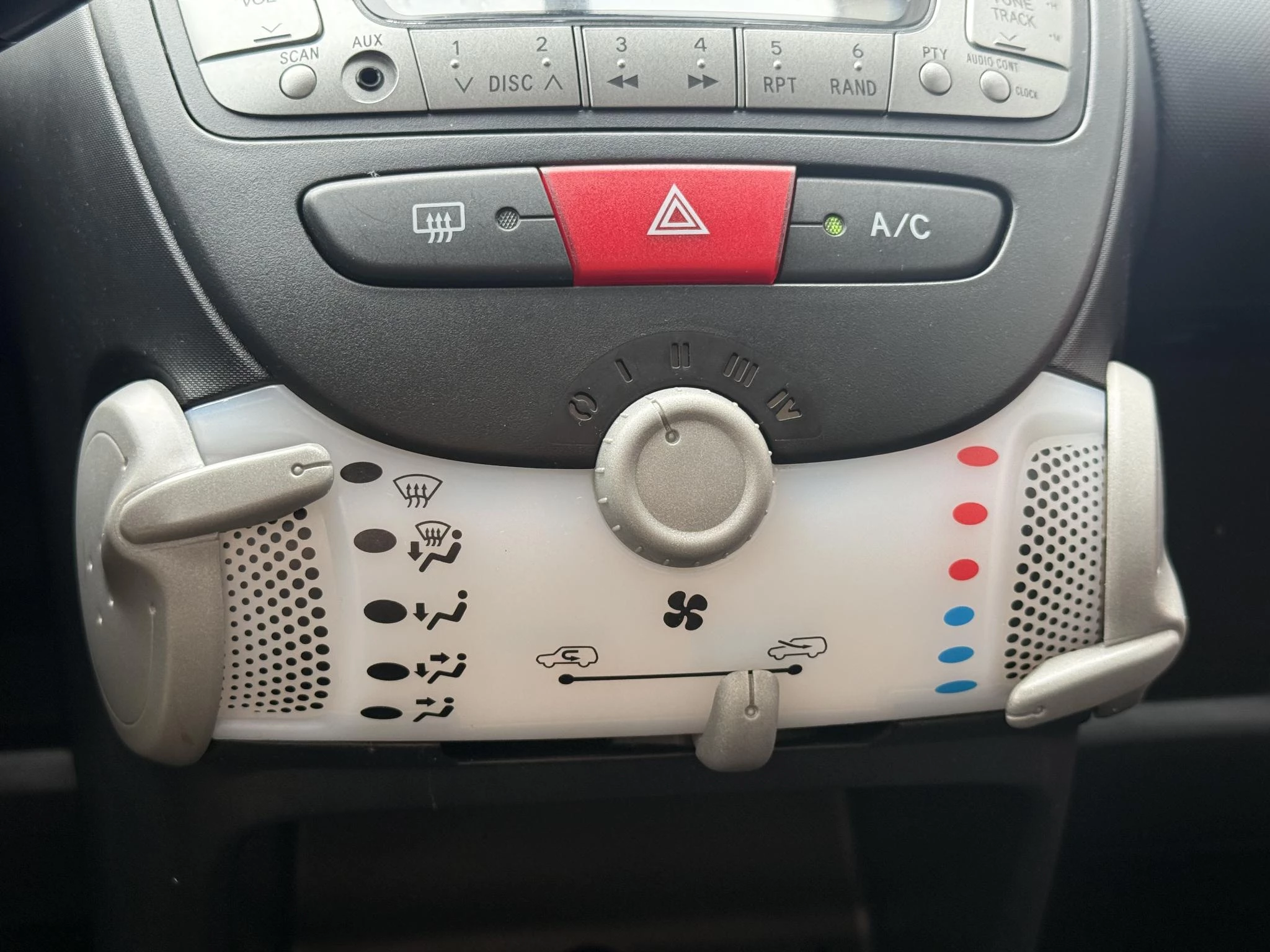 Hoofdafbeelding Peugeot 107