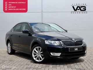 Hoofdafbeelding Škoda Octavia Skoda Octavia 1.2 TSI Trekhaak Clima Cruise Navi PDC