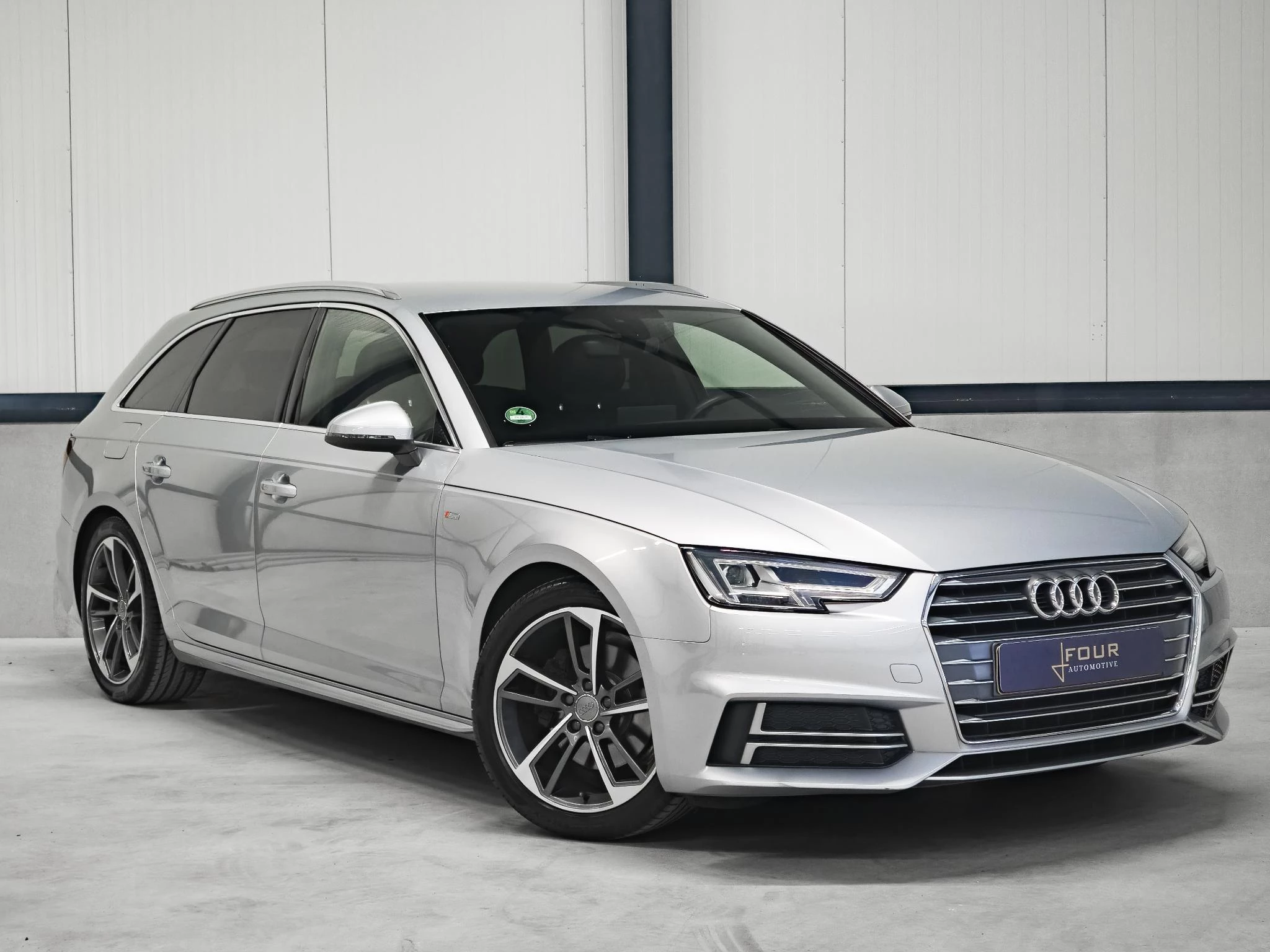 Hoofdafbeelding Audi A4