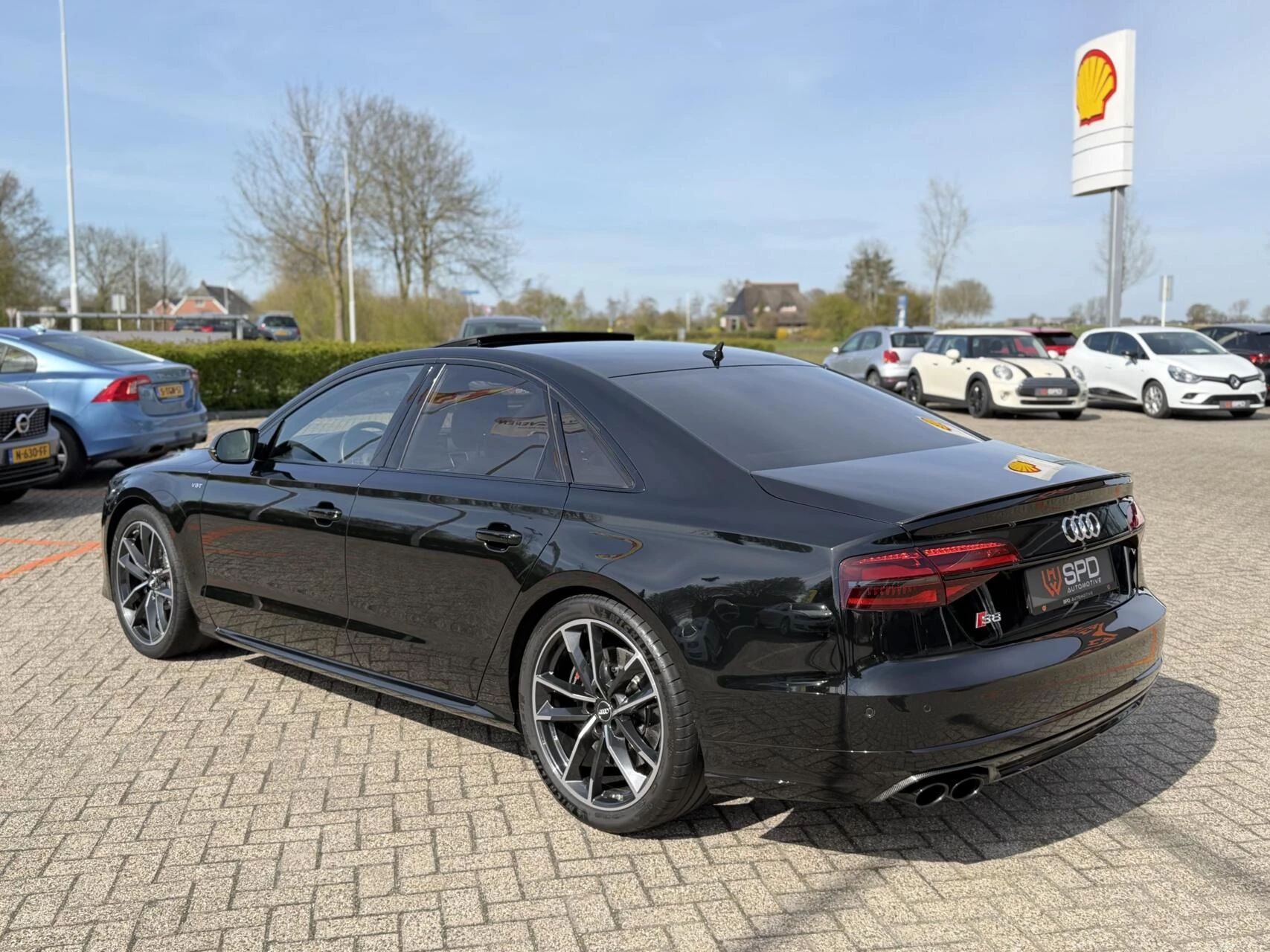 Hoofdafbeelding Audi S8