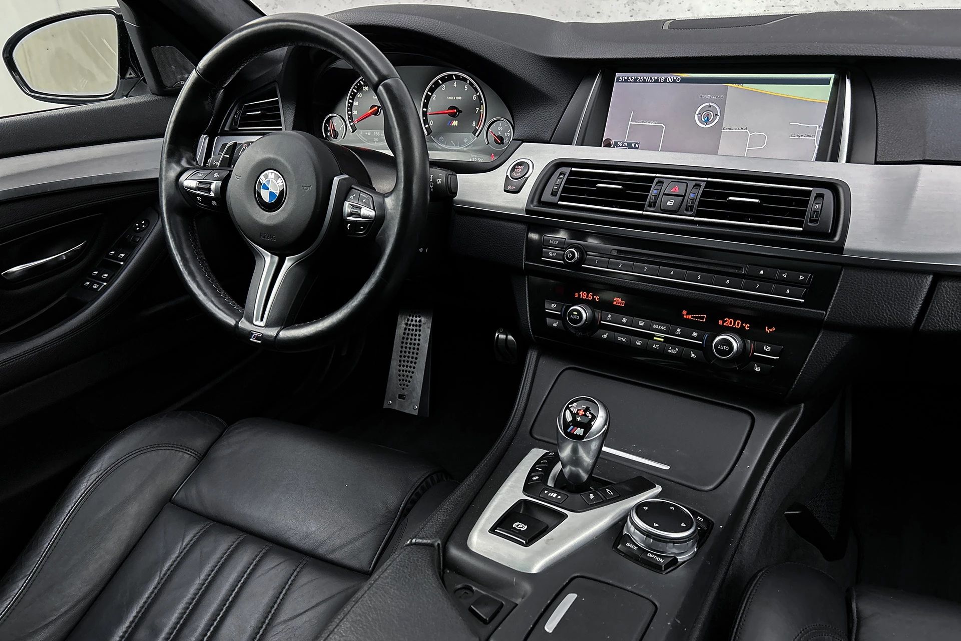 Hoofdafbeelding BMW M5