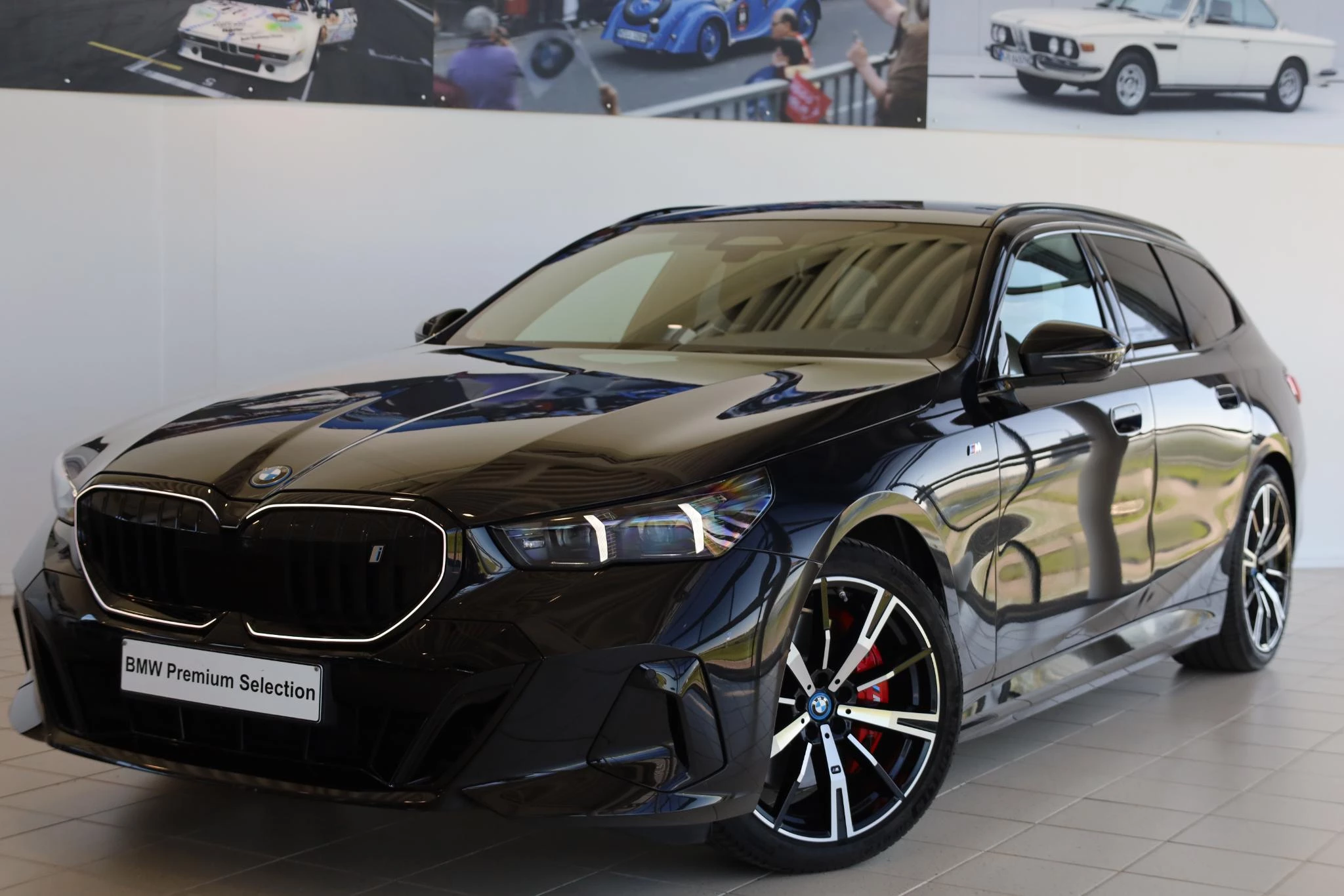 Hoofdafbeelding BMW i5