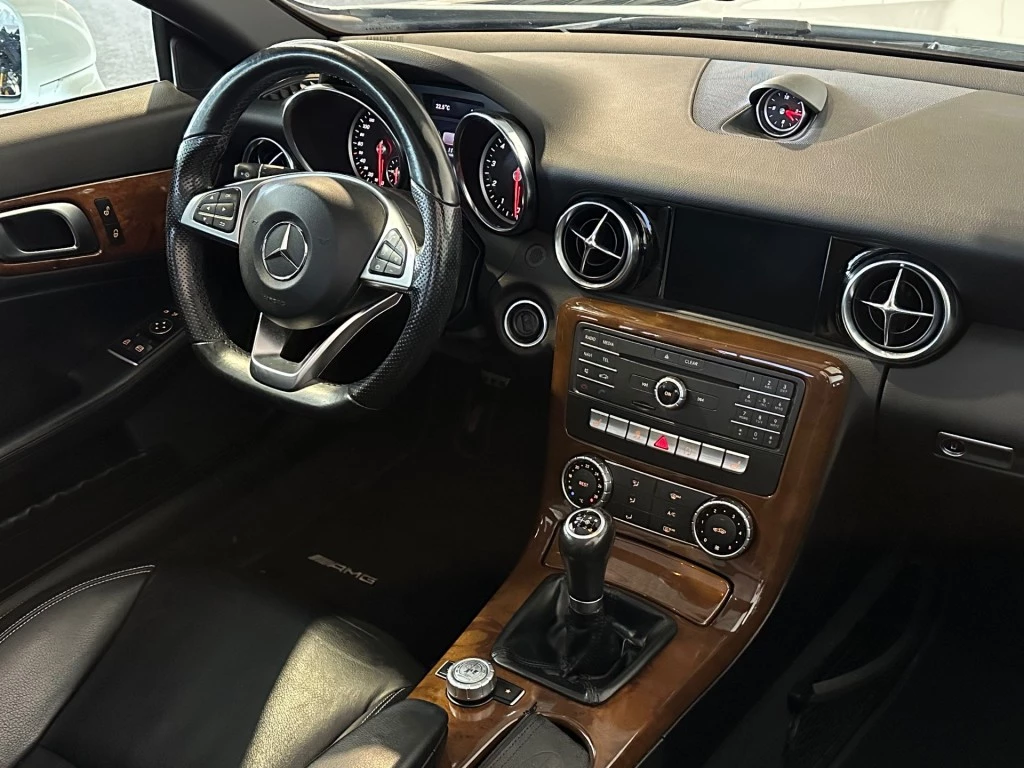 Hoofdafbeelding Mercedes-Benz SLC