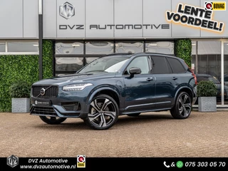Hoofdafbeelding Volvo XC90 Volvo XC90 2.0 T8 Recharge AWD Ultimate Dark | Alcantara | HUD | 22" LMV | Trekhaak | BTW