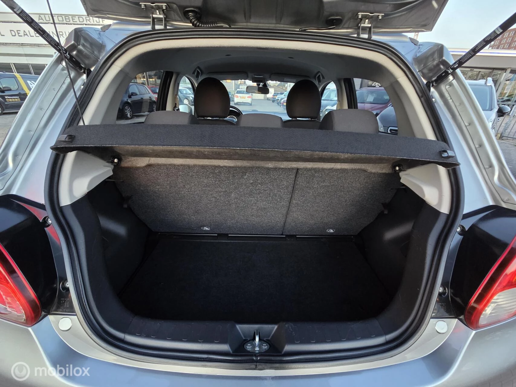 Hoofdafbeelding Mitsubishi Space Star