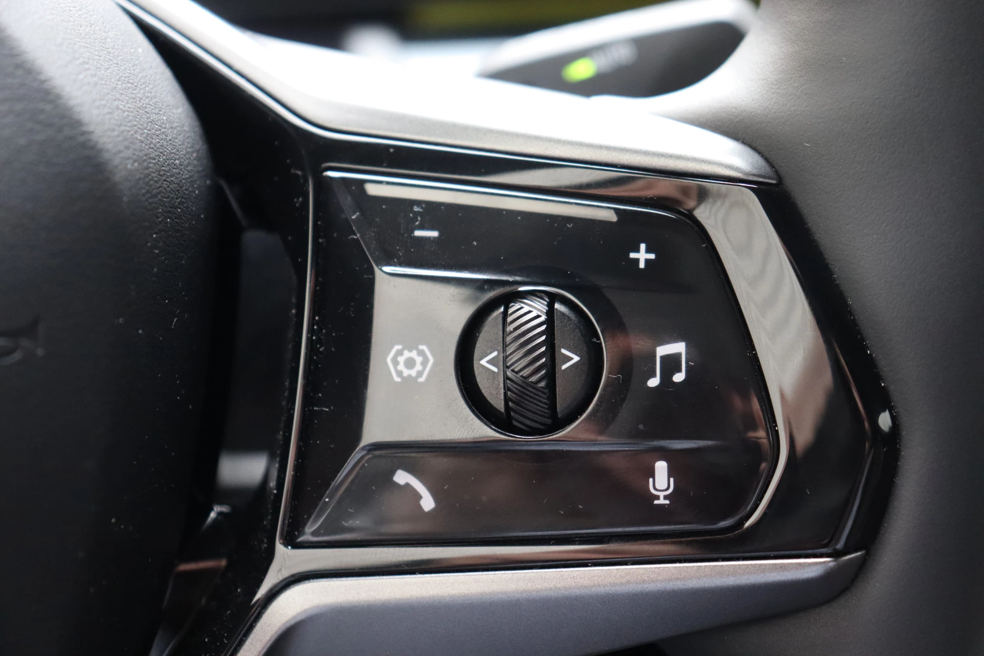 Hoofdafbeelding BMW i5
