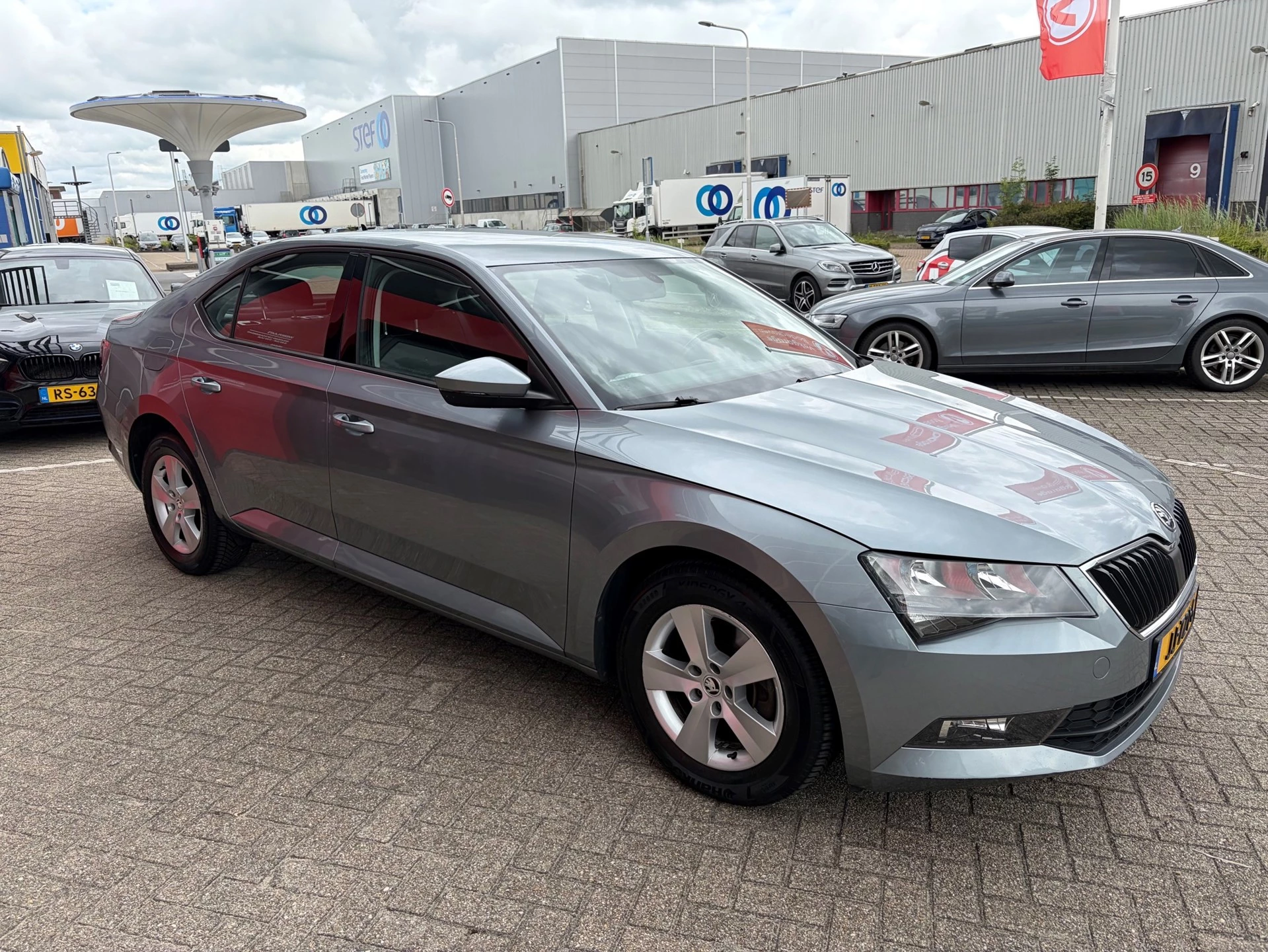 Hoofdafbeelding Škoda Superb