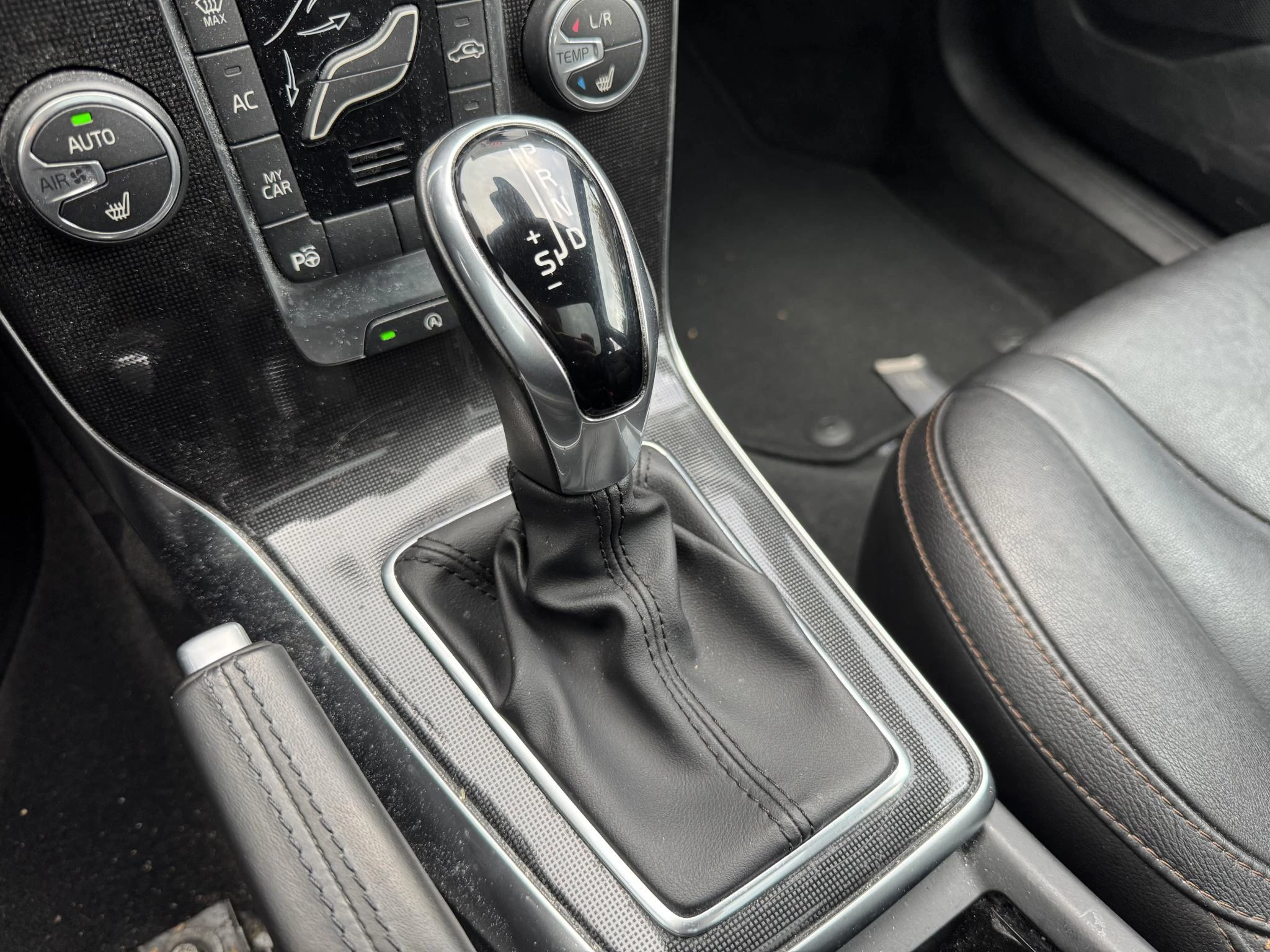 Hoofdafbeelding Volvo V40