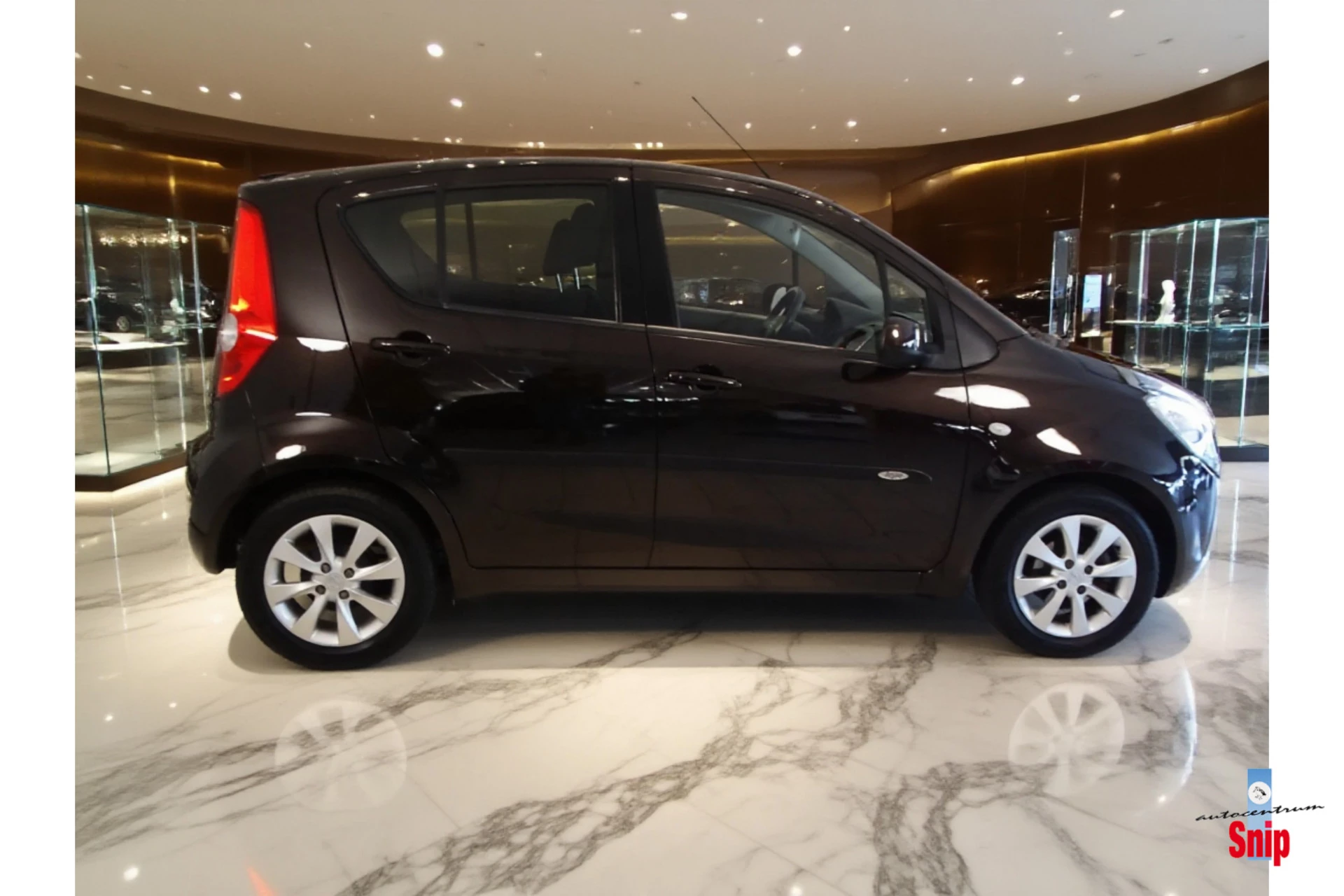 Hoofdafbeelding Opel Agila