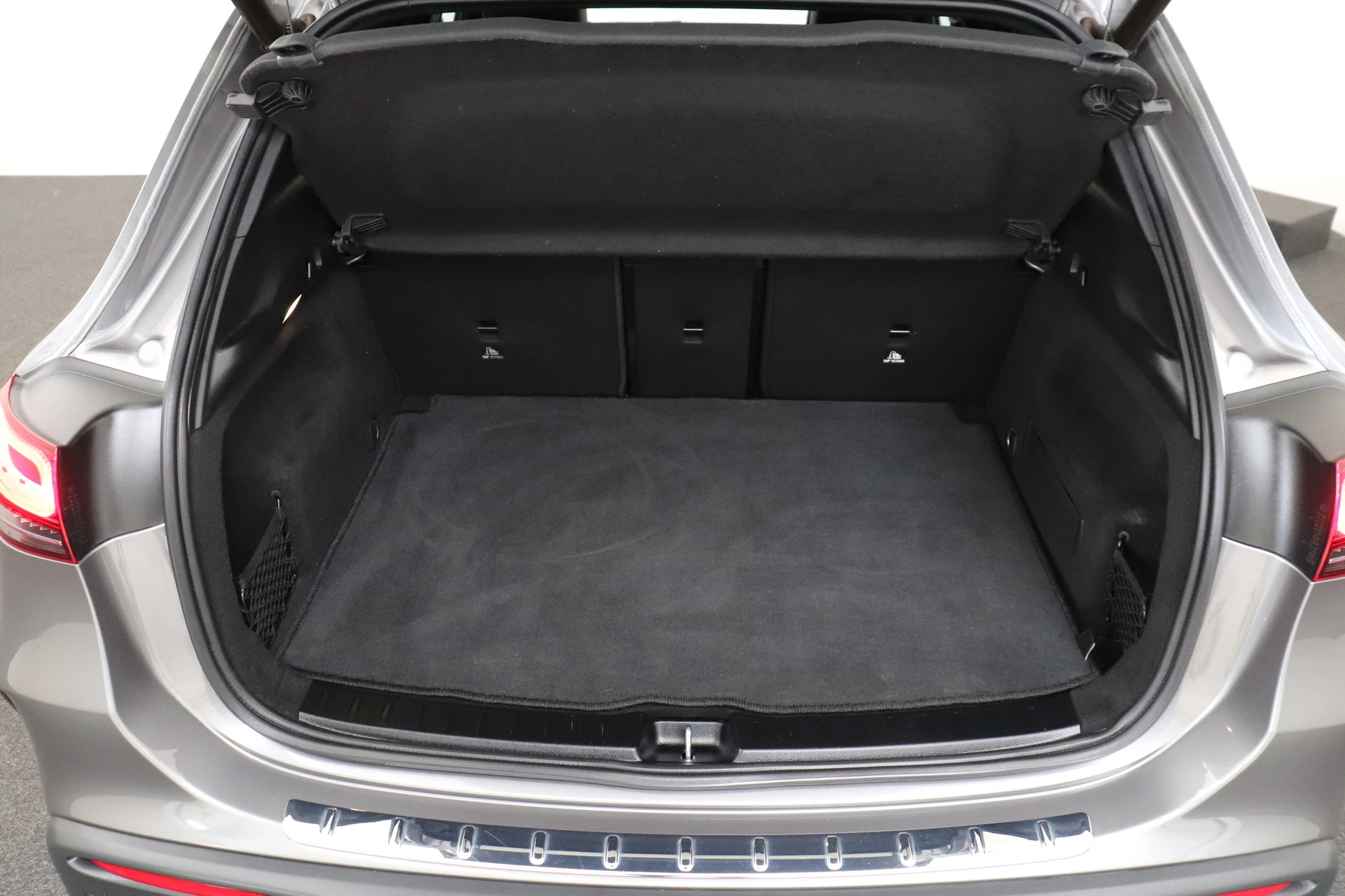 Hoofdafbeelding Mercedes-Benz EQA