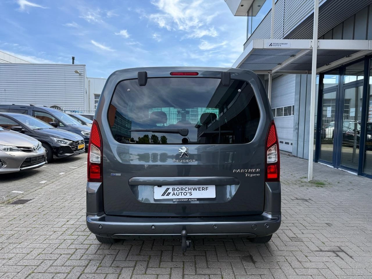 Hoofdafbeelding Peugeot Partner