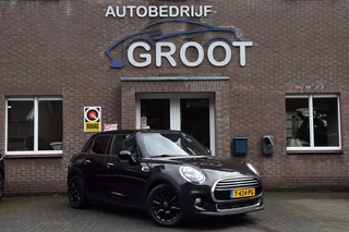 Hoofdafbeelding MINI Cooper MINI Cooper 1.5 COOPER CHILI PANO.DAK/CLIMA/CRUISE
