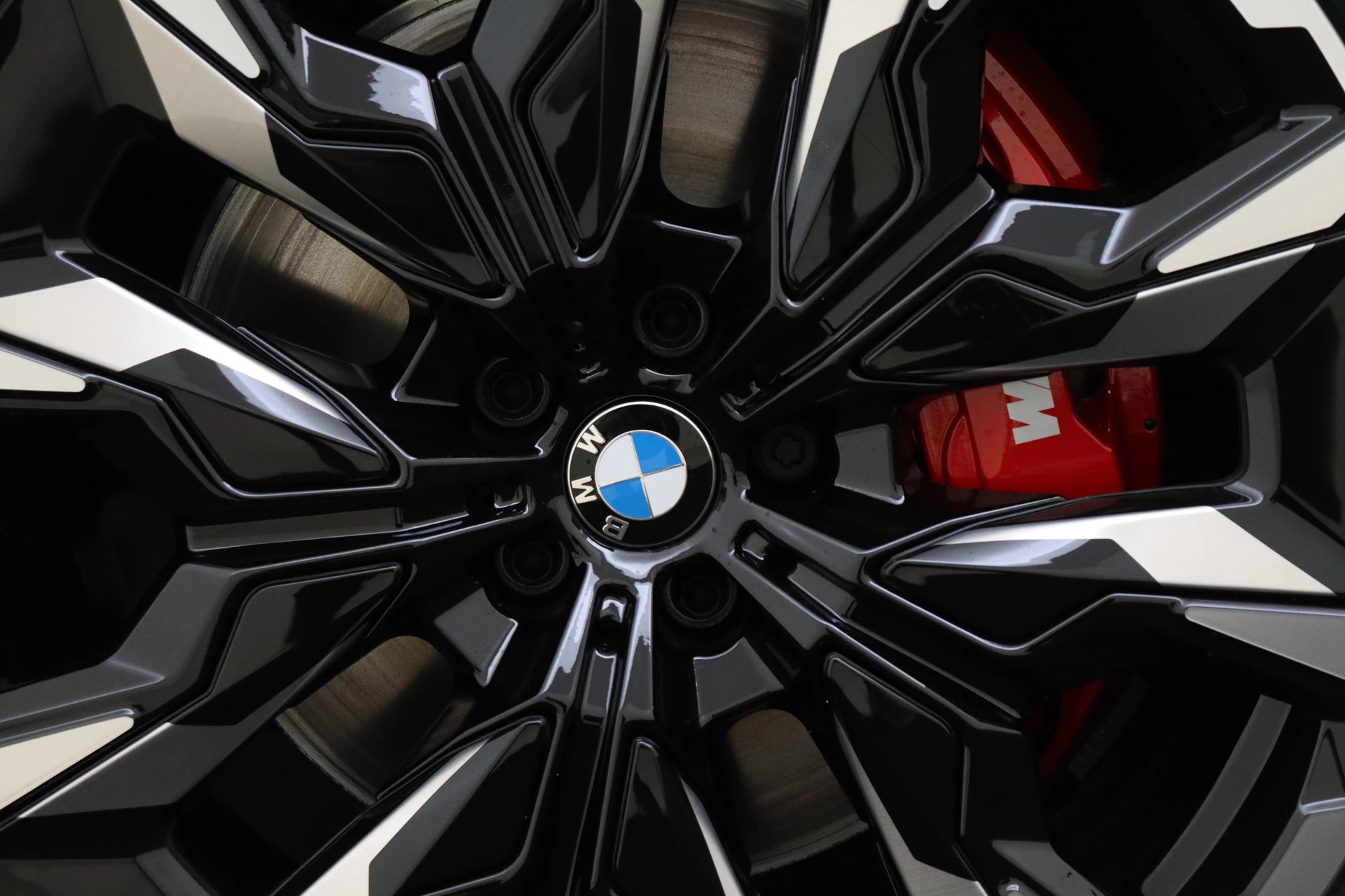 Hoofdafbeelding BMW i5