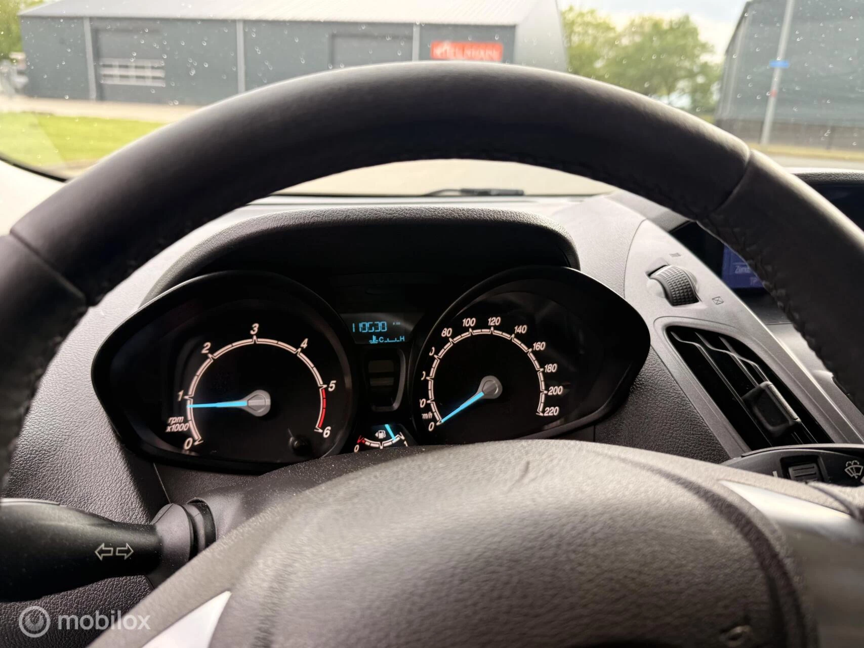 Hoofdafbeelding Ford Transit Courier