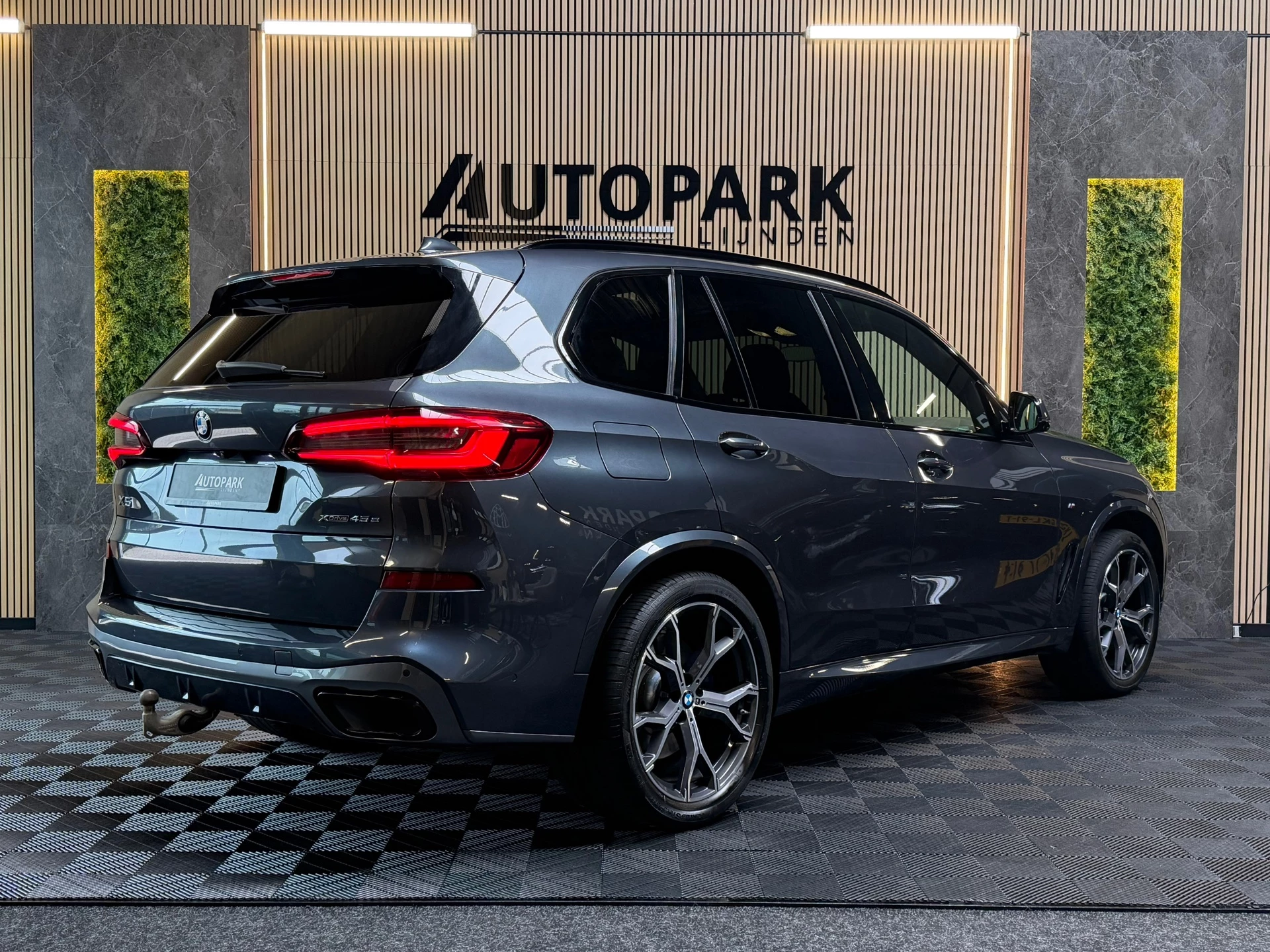 Hoofdafbeelding BMW X5