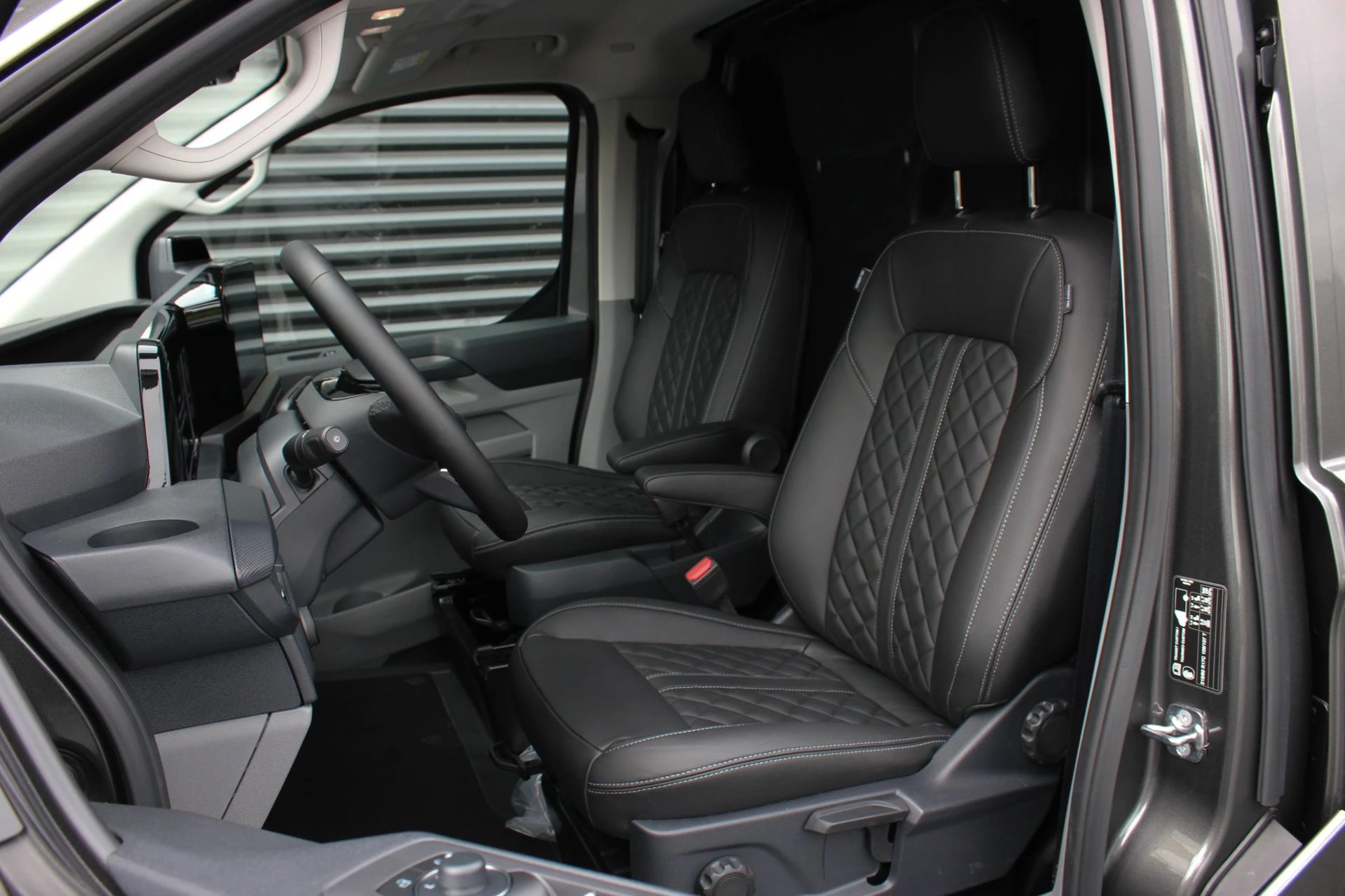 Hoofdafbeelding Ford E-Transit