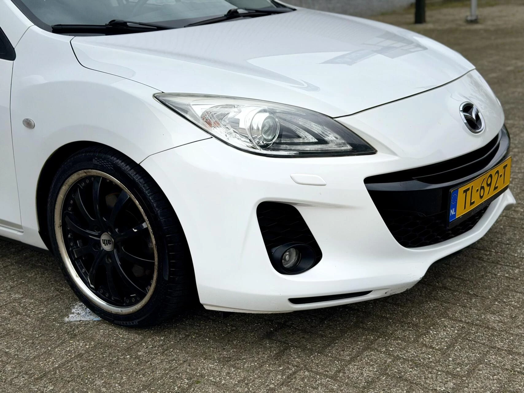 Hoofdafbeelding Mazda 3