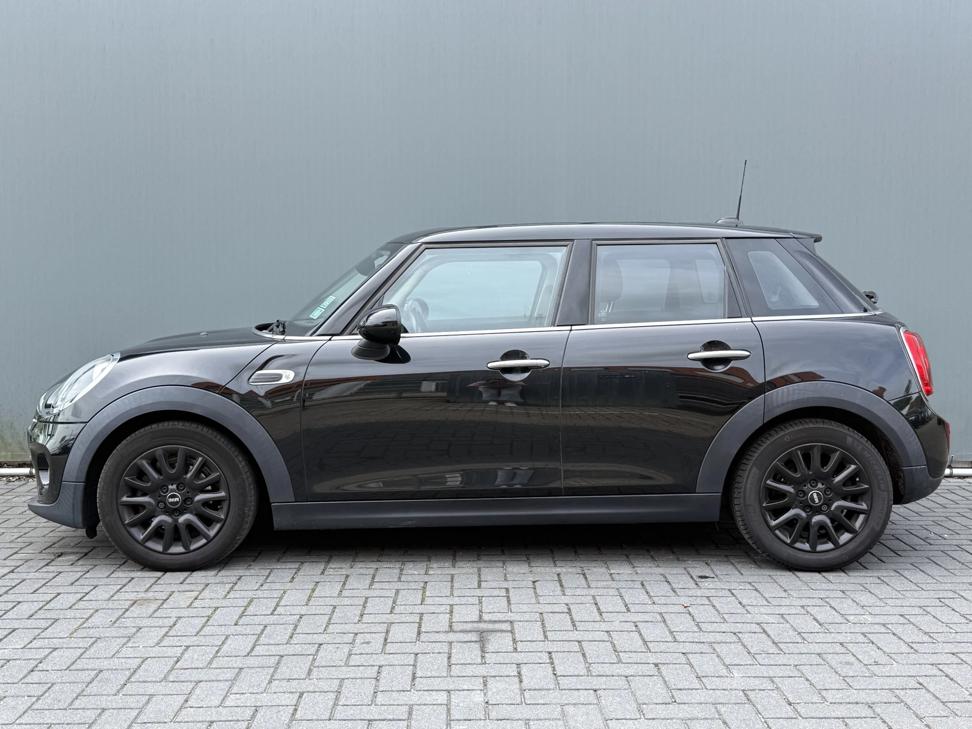 Hoofdafbeelding MINI 5-deurs
