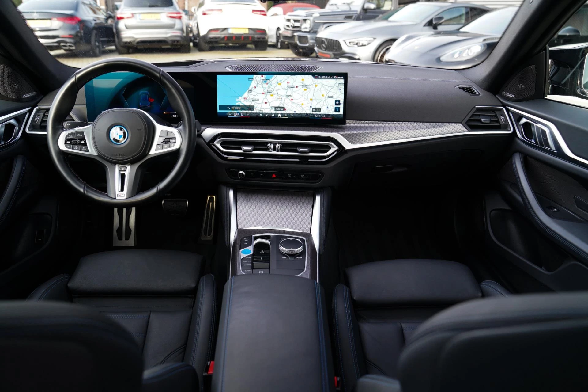 Hoofdafbeelding BMW i4