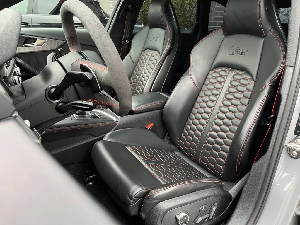 Hoofdafbeelding Audi RS4