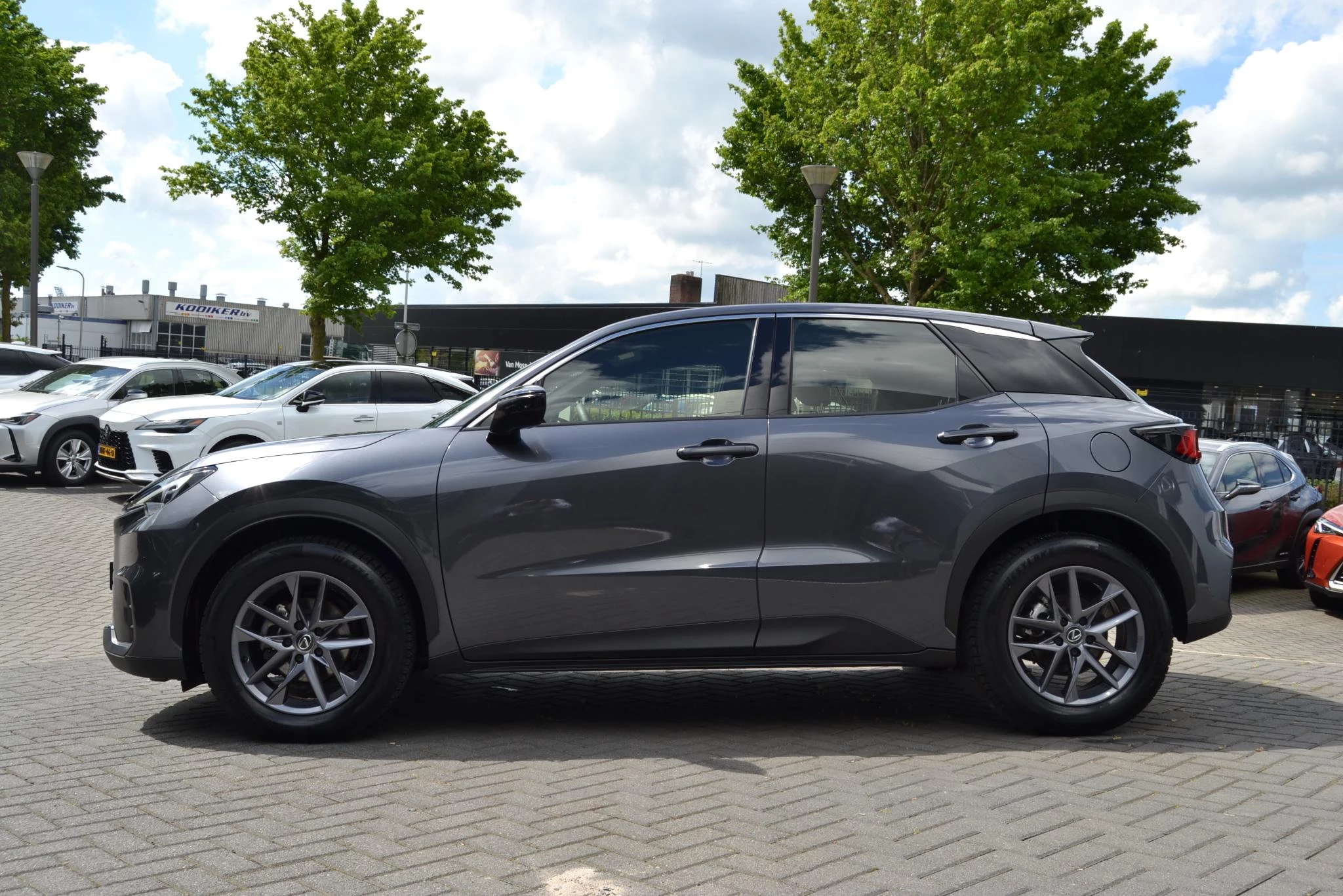 Hoofdafbeelding Lexus LBX