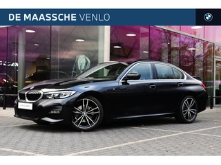 BMW 3 Serie 320i Executive M Sport Automaat / Schuif-kanteldak / Sportstoelen / Head-Up / Comfort Access / M Sportonderstel / Live Cockpit Professional