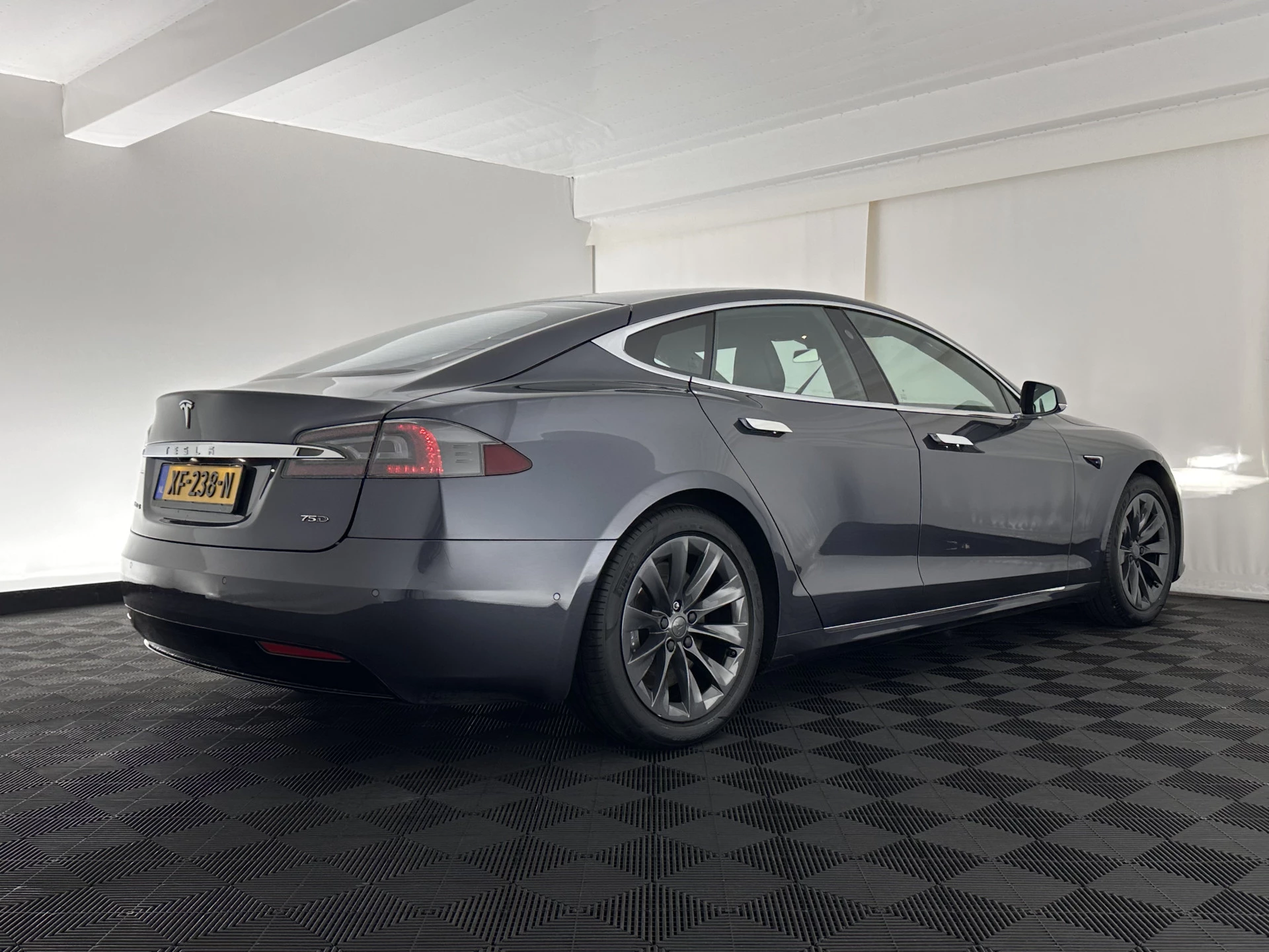 Hoofdafbeelding Tesla Model S