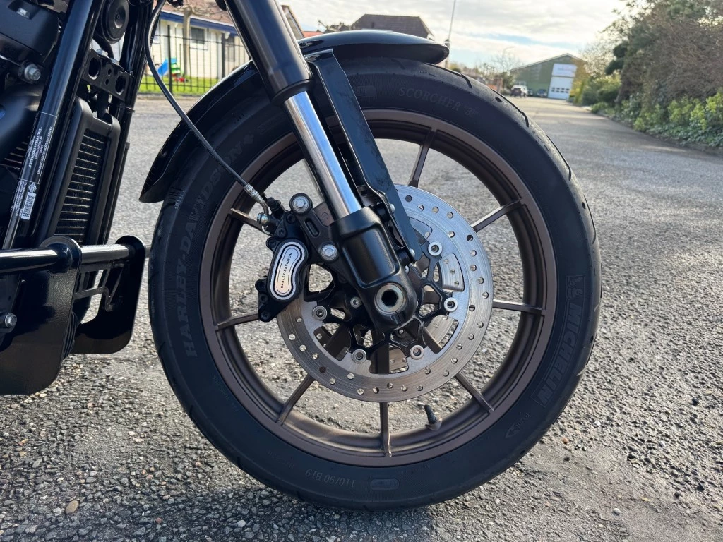 Hoofdafbeelding Harley-Davidson Low Rider