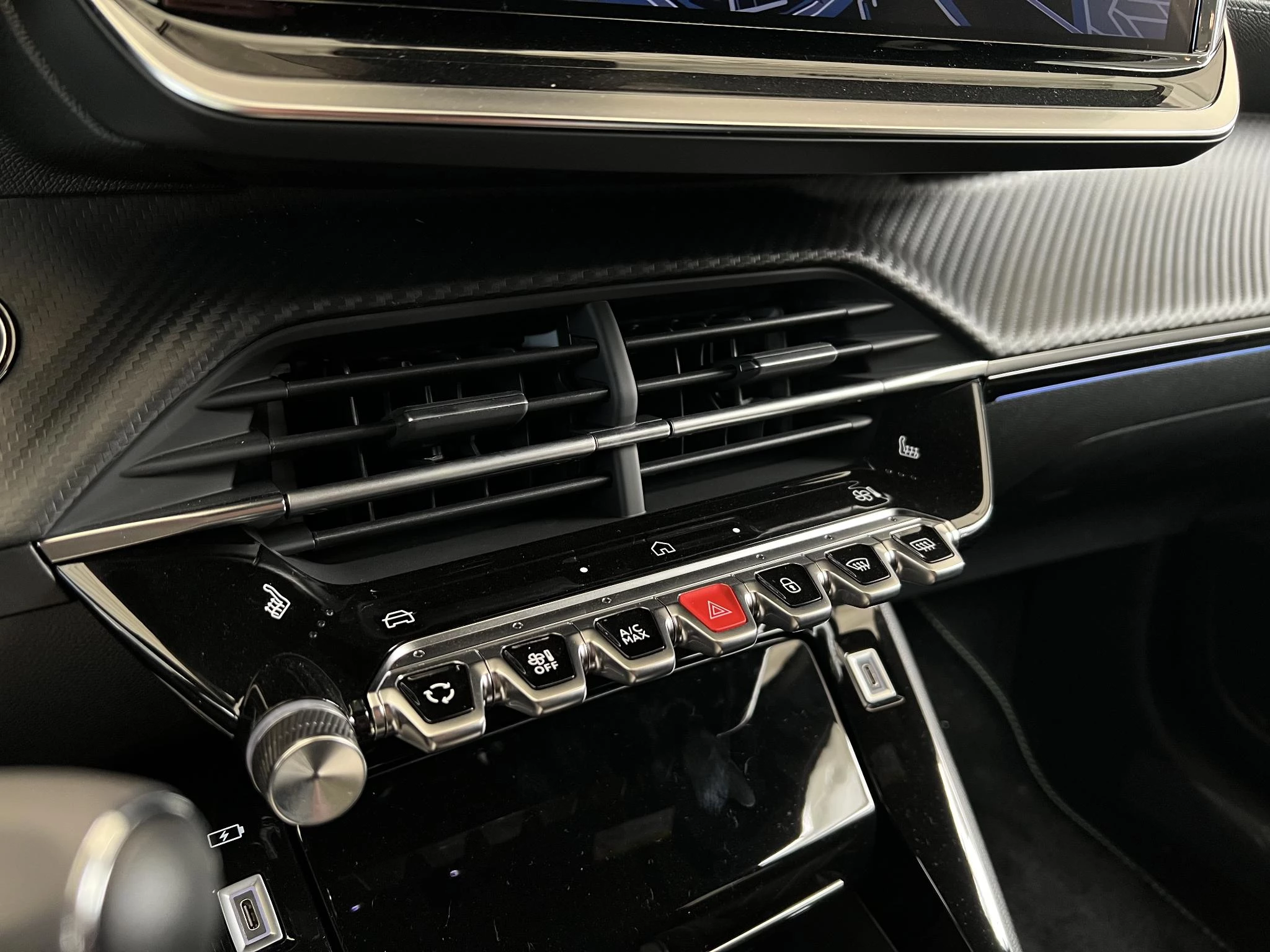 Hoofdafbeelding Peugeot e-208