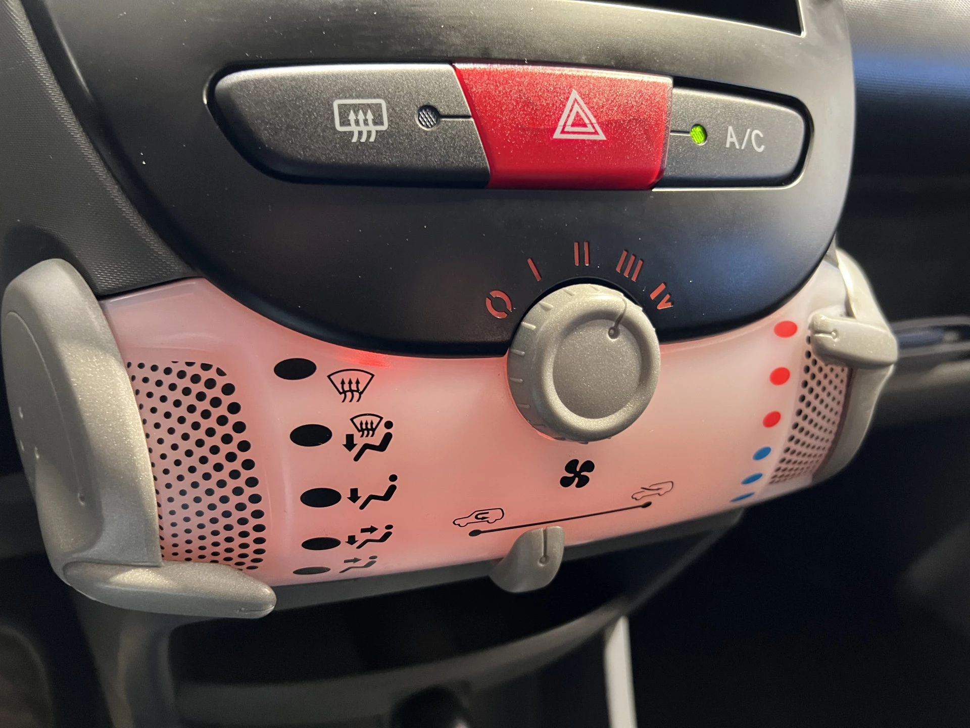 Hoofdafbeelding Peugeot 107