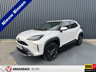 Hoofdafbeelding Toyota Yaris Cross Toyota Yaris Cross 1.5 Hybrid Adventure | Treeplanken | Head-up | BSM | 10 jr GARANTIE | Rijklaar!!