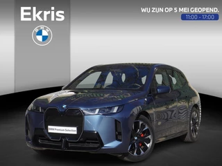 BMW iX xDrive60 M Sportpakket Pro | Comfort Pack | Glazen panoramadak Sky Lounge | HIFI System Harman Kardon | Driving Assistant Professional | Lentevoordeel