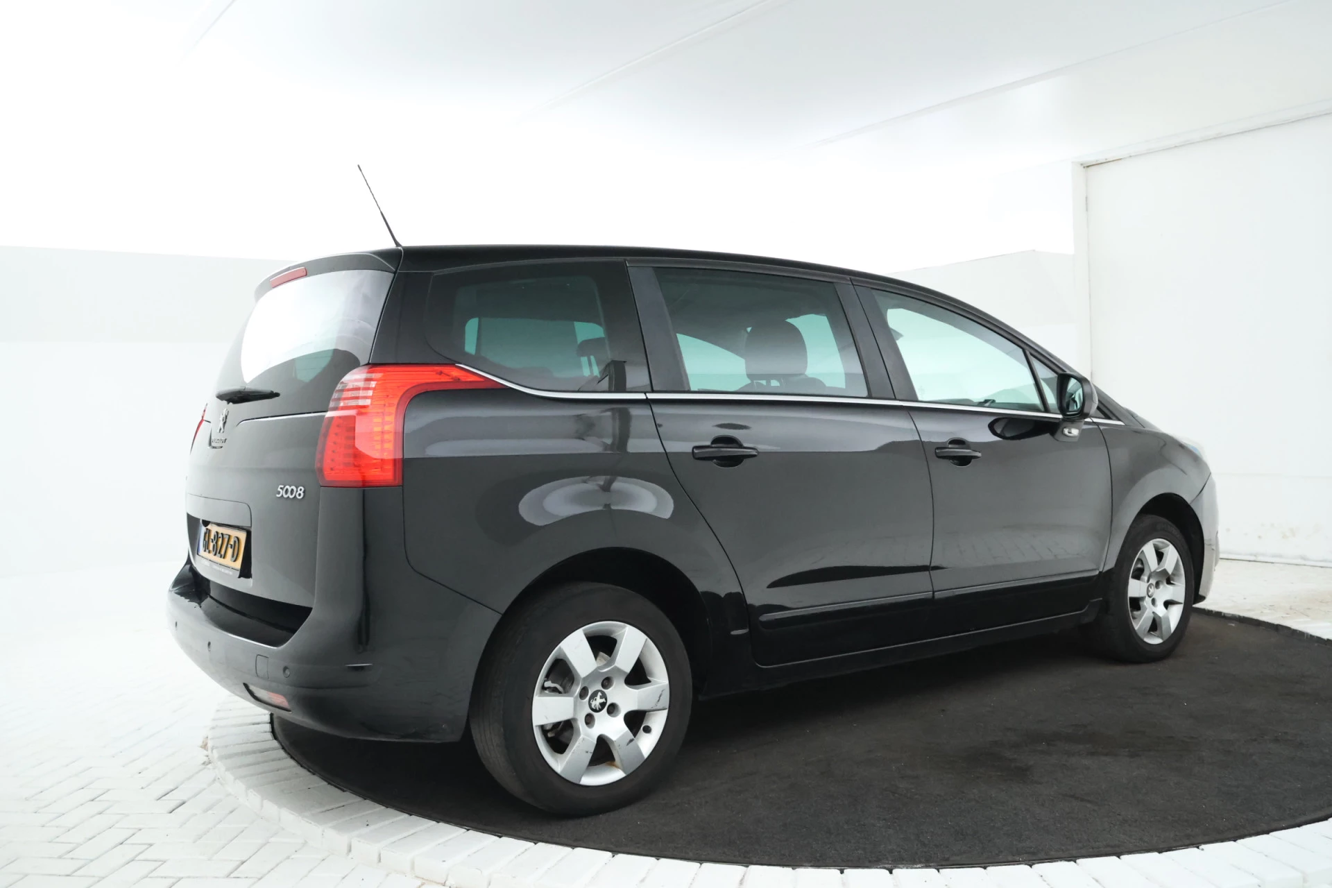 Hoofdafbeelding Peugeot 5008