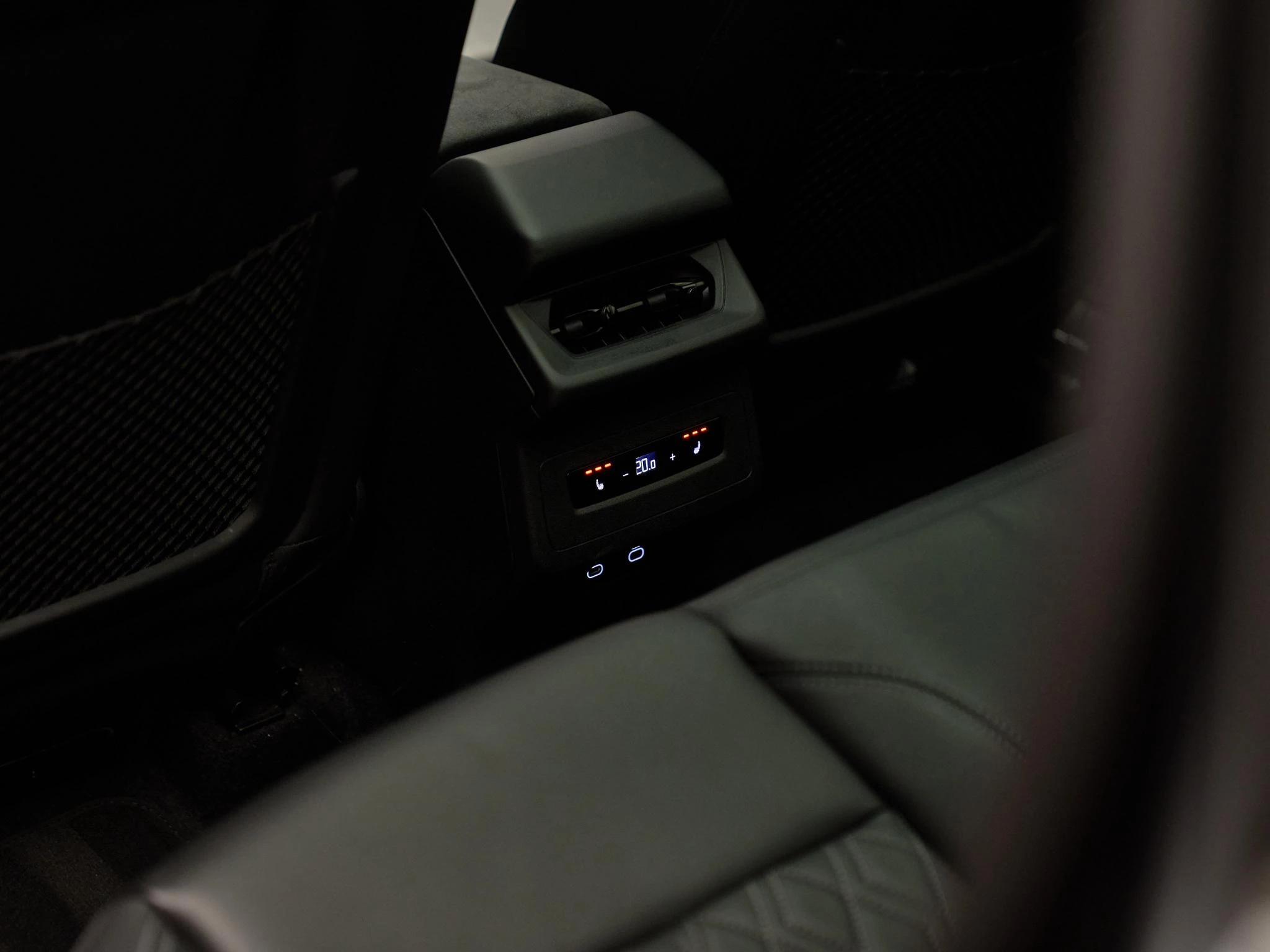 Hoofdafbeelding Audi SQ6 e-tron