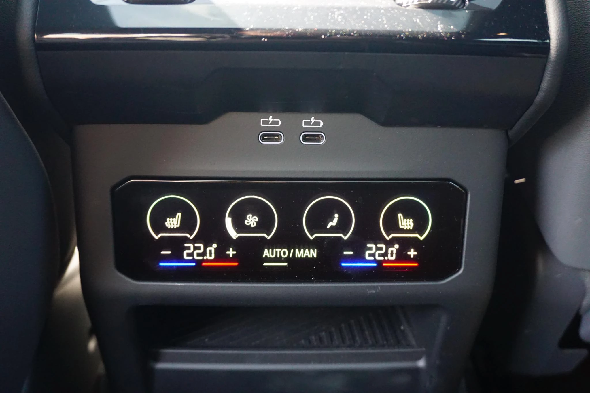 Hoofdafbeelding BMW i5