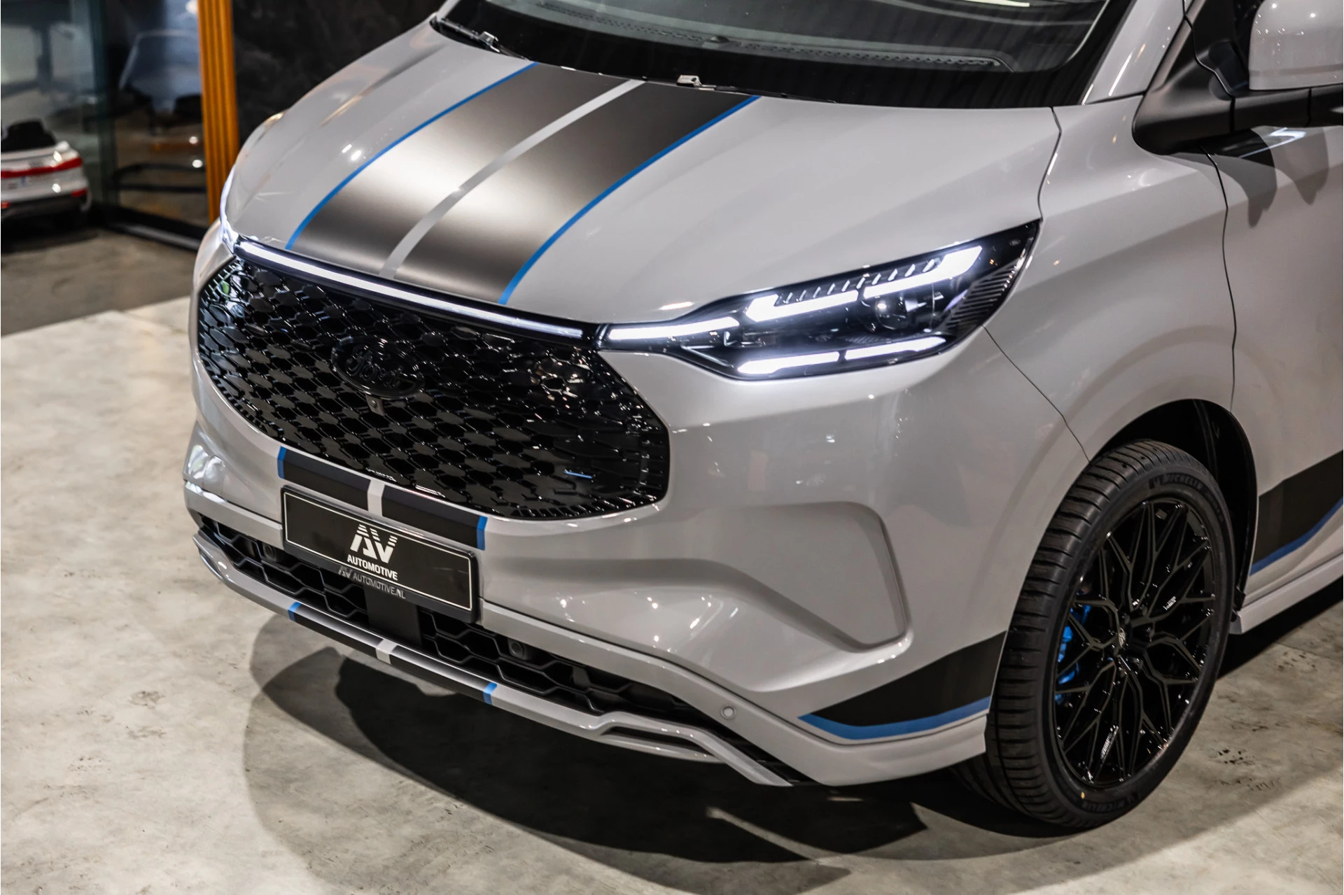 Hoofdafbeelding Ford E-Transit Custom