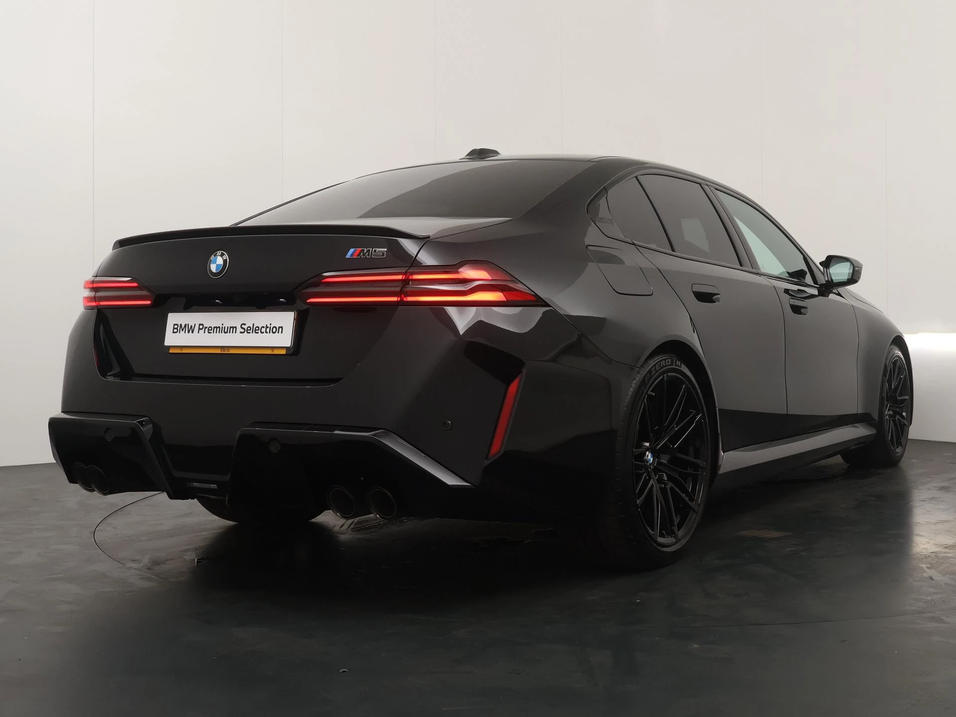 Hoofdafbeelding BMW M5