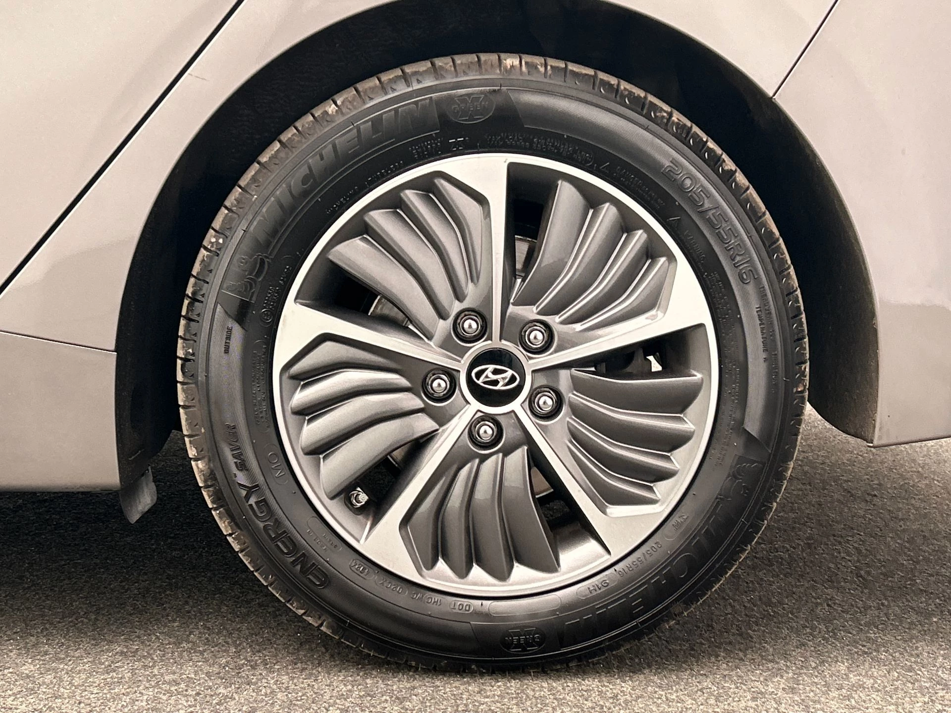 Hoofdafbeelding Hyundai IONIQ