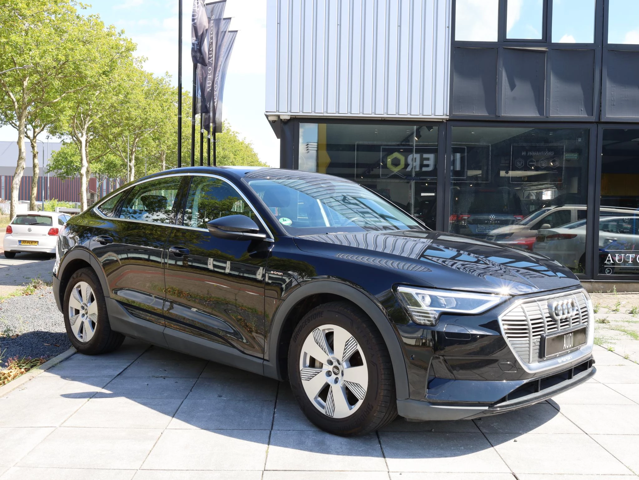 Hoofdafbeelding Audi e-tron