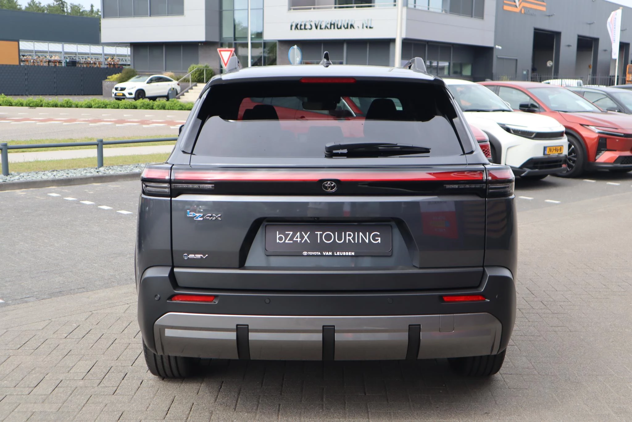 Hoofdafbeelding Toyota bZ4X