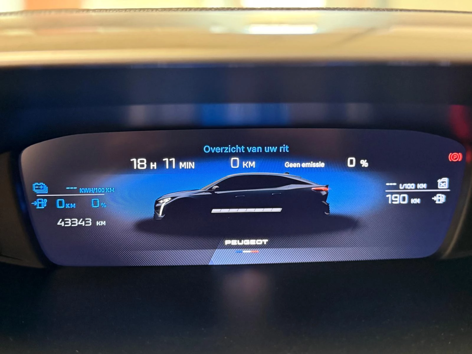 Hoofdafbeelding Peugeot 408