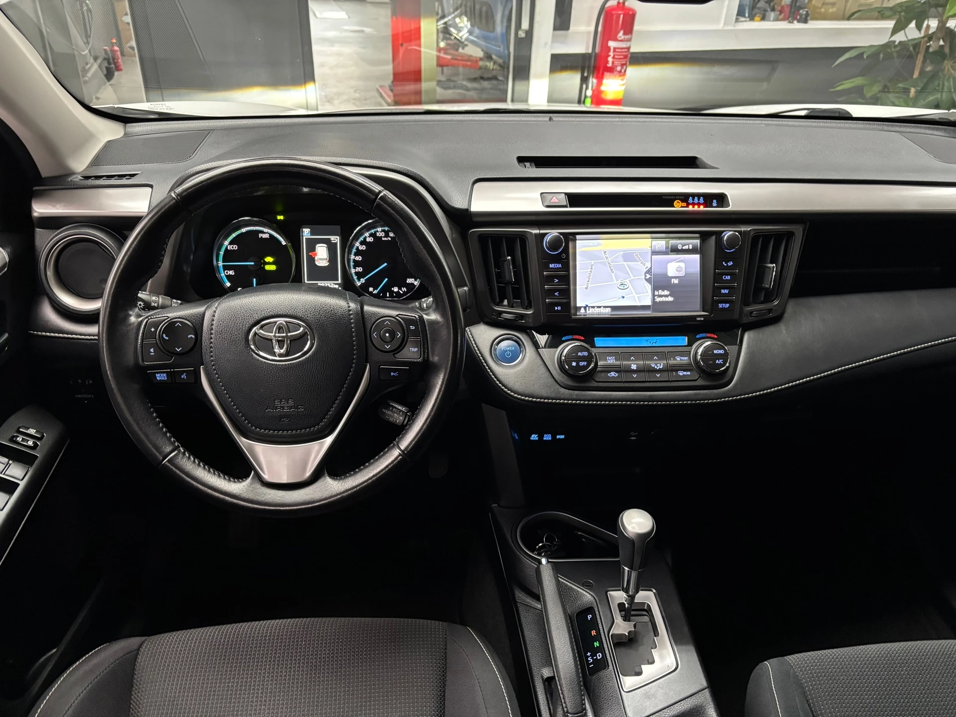 Hoofdafbeelding Toyota RAV4